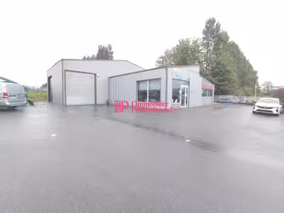 A louer local d'activité 350m² à Saint-Évarzec