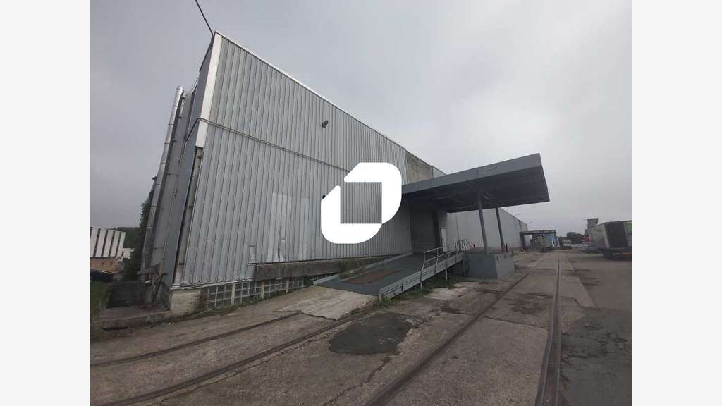 Dans la Zone Industrielle de Saint Fargeau Ponthie