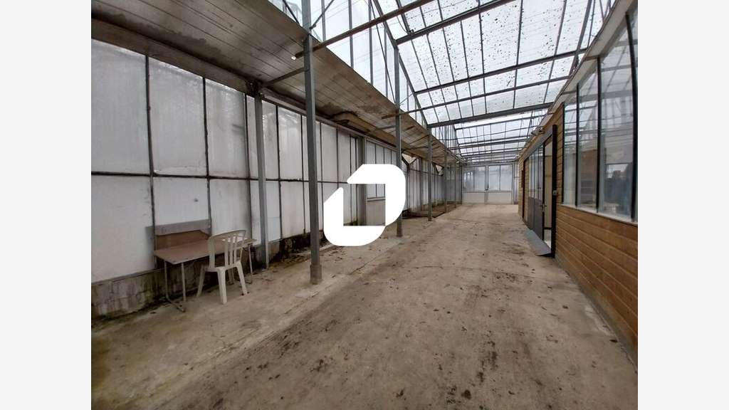 A louer Local d'activité 107m² Saint forget