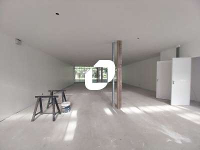 A louer Local d'activité 107m² Saint forget