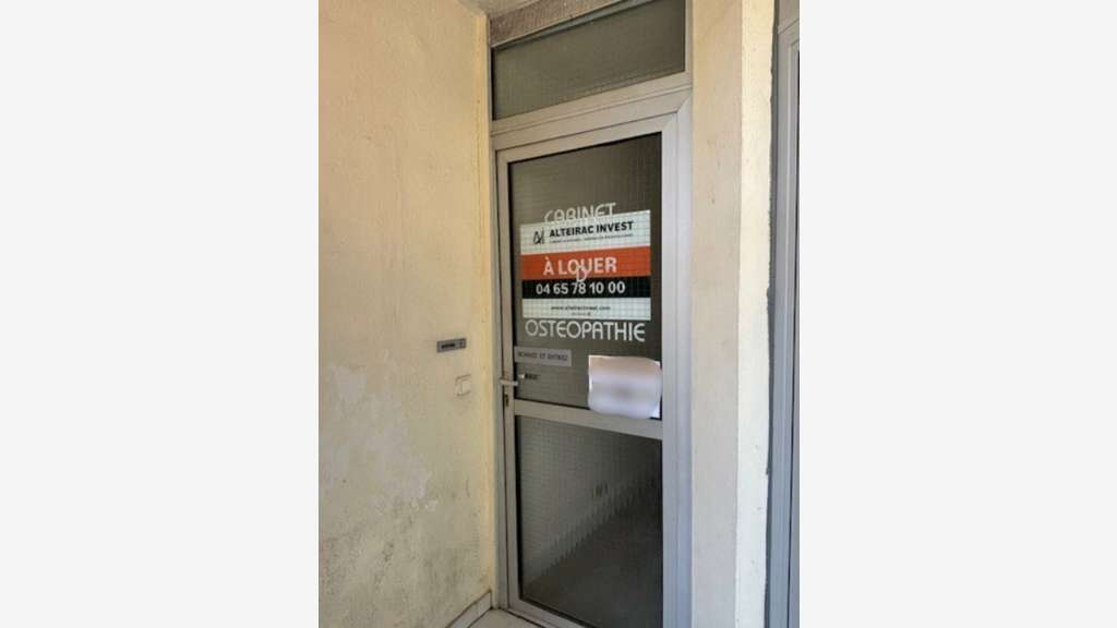 Local professionnel 55m² à louer à St-Gély-du-Fesc
