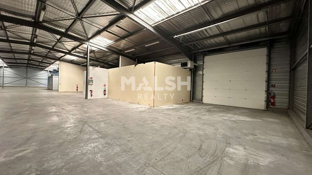 Bâtiment indépendant 1000m² St-Georges-de-Reneins