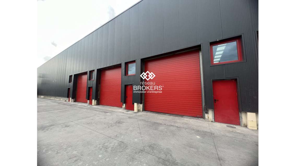 Local 200m² à louer à Saint-Germain-lès-Arpajon