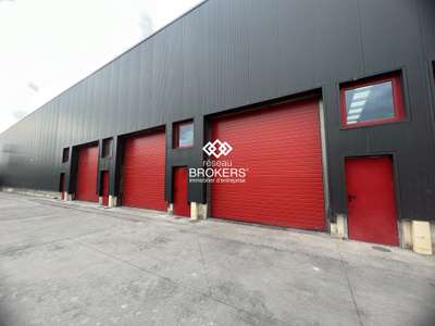 Local 200m² à louer à Saint-Germain-lès-Arpajon