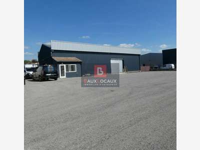 A louer local commercial 330m² sur 1500m² à Alès
