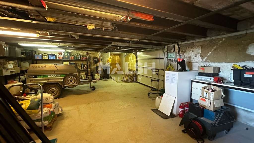 Loue local mixte 280m² à Saint-Jean-de-Thurigneux