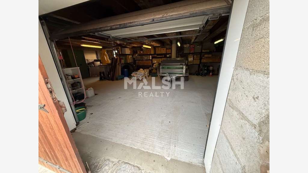 Loue local mixte 280m² à Saint-Jean-de-Thurigneux