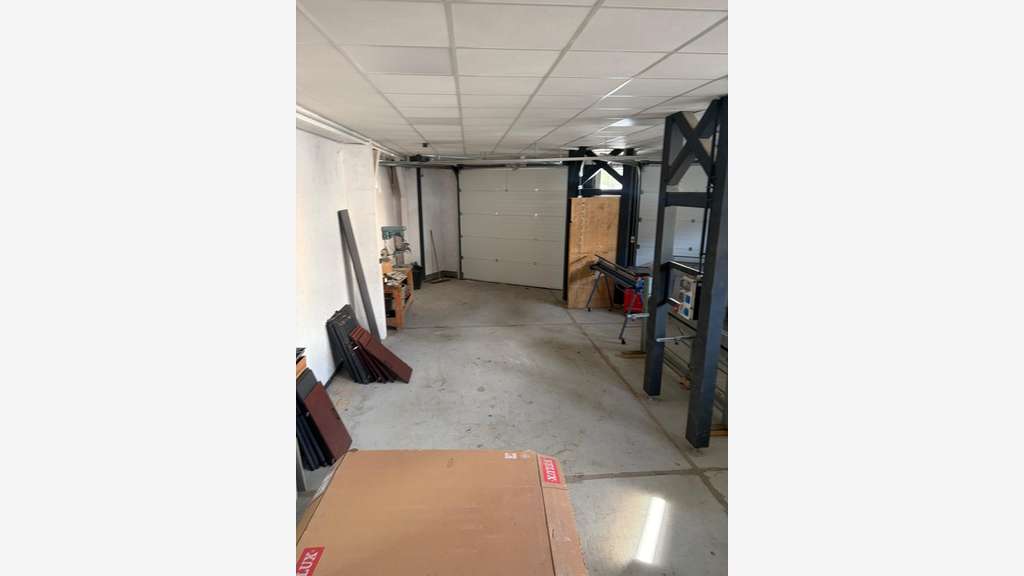 Local d'activité 90m² à louer Saint-Jeoire-Prieuré