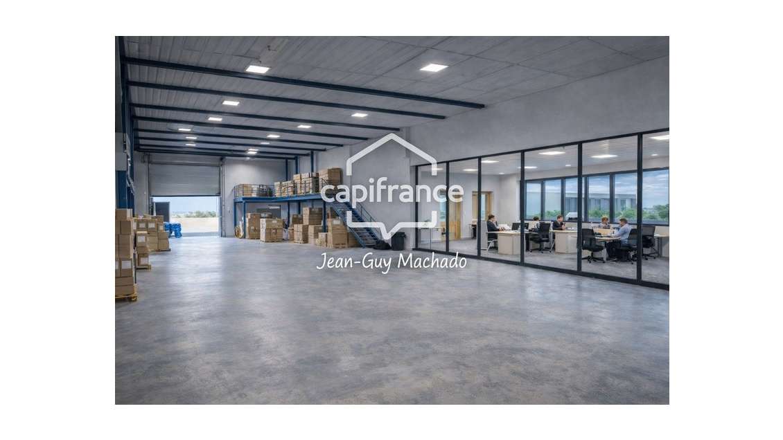 A louer local avec bureaux 950m² Nord Toulouse