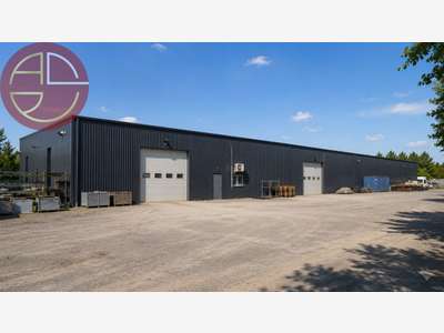 A louer entrepôt 617m² accès RN20 à Saint-Jory