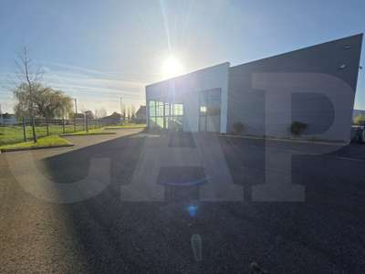 Location Locaux d'activités - Entrepôts à Saint-Jouan-des-Guérets