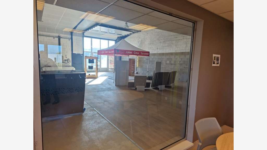 Local d'activité 250m² à louer sur Saint-Junien