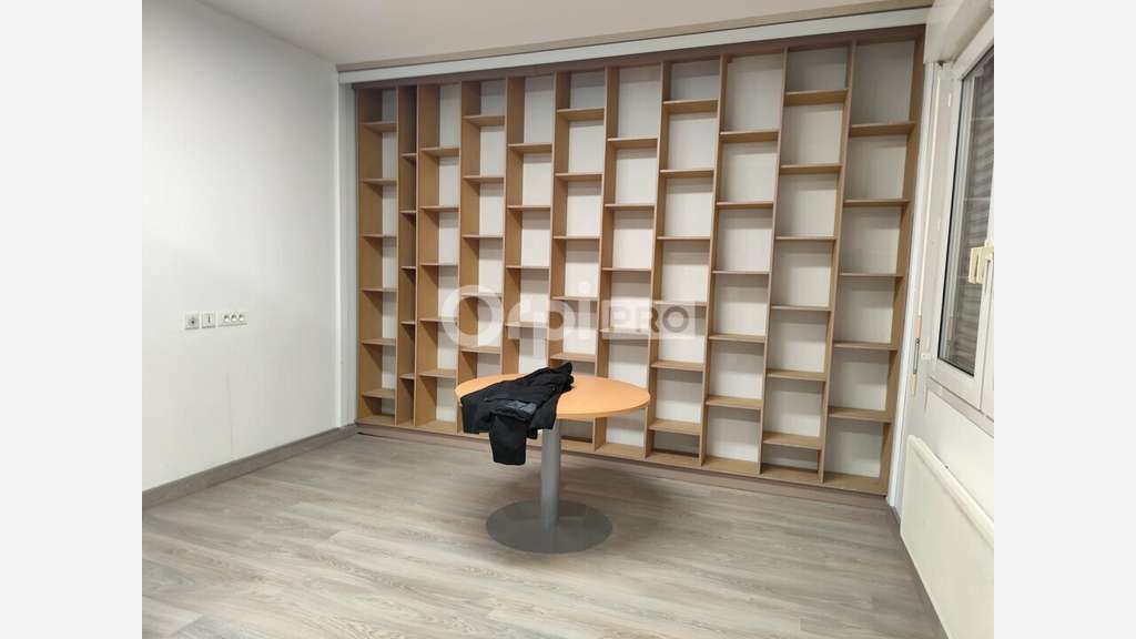 A louer local d'activités + de 155m² Saint Junien
