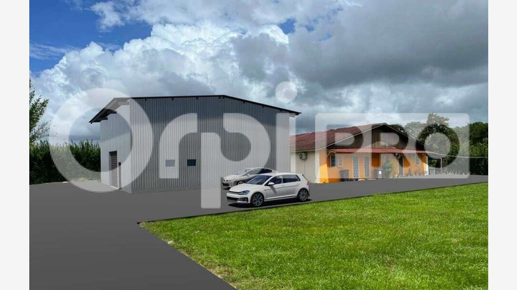 A louer entrepôt 209m² en entrée de Saint-Laurent
