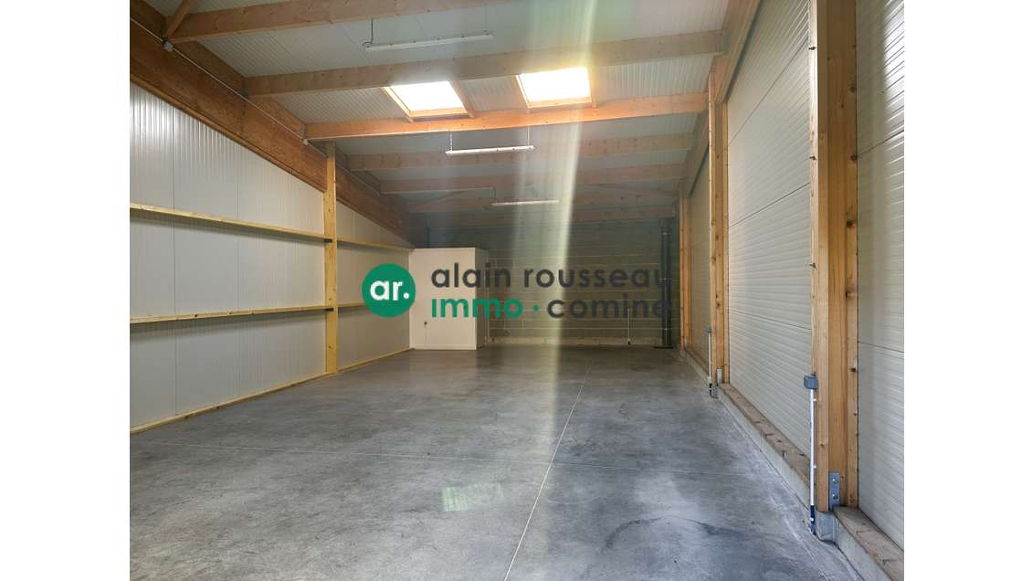 A louer local 181m² à Saint-Léger-de-Linières