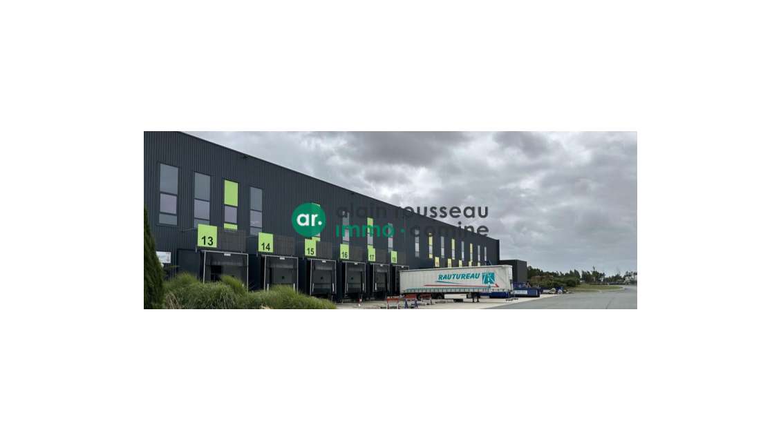 A louer entrepôt logistique 21044m² Angers Ouest