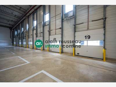 A louer entrepôt logistique 21044m² Angers Ouest