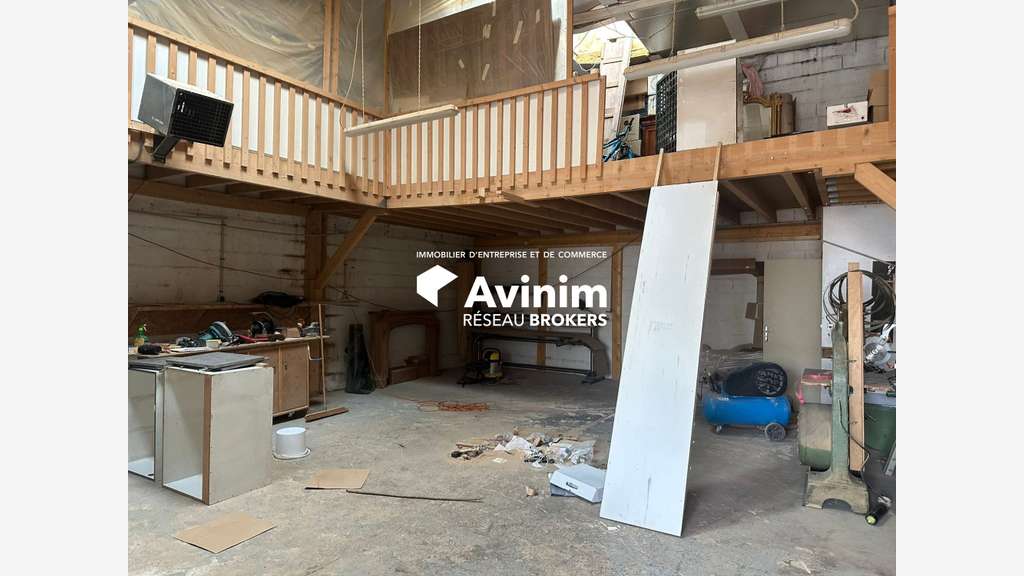 Local d'activité 136m² à louer Saint-Leu-la-Forêt