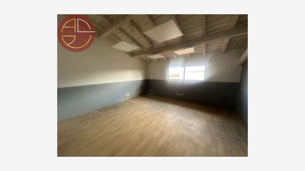 Entrepôt à louer 520m² sur 5000m² à Saint-Lys
