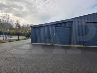 A louer cellule d'activité 175m² à Saint Malo