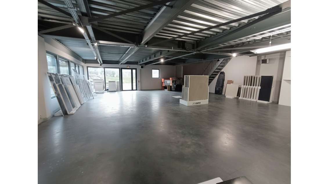 Local 544m² à louer à Saint-Malo ZAC des Mottais
