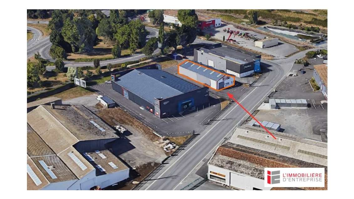 location local d'activité 345 ² ZA Saint Malo