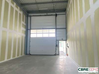 Location local 216m² à Saint Martin de Seignanx