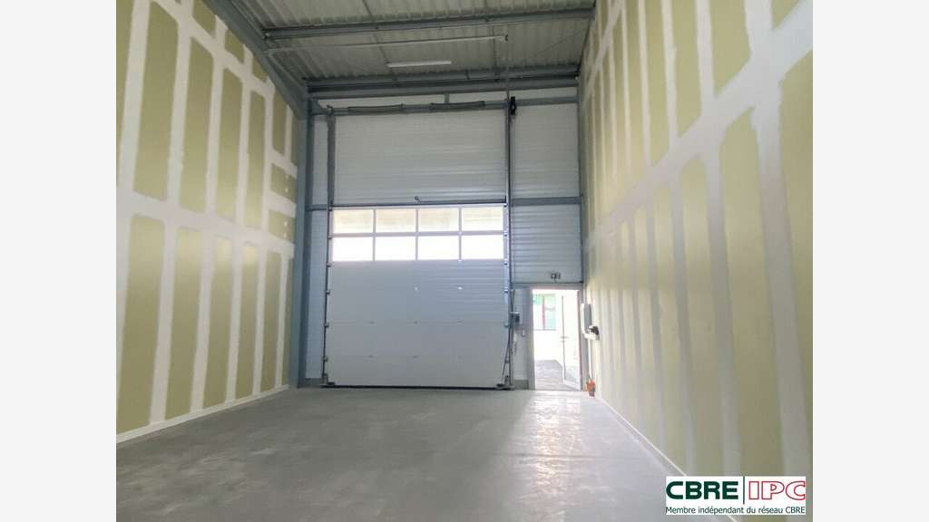 Location local 145m² à Saint Martin de Seignanx
