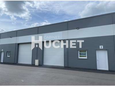 Location Locaux d'activités - Entrepôts à Saint-Martin-des-Entrées