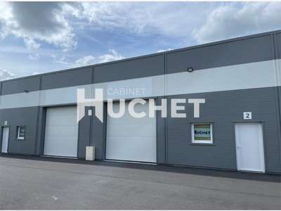 A louer local neuf 217m² proche Bayeux