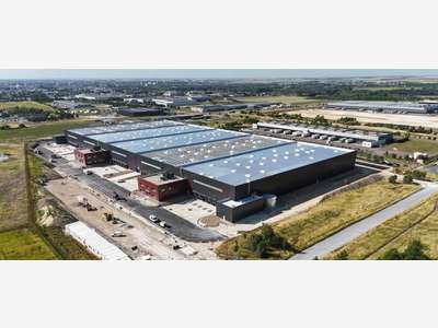 Loue entrepôt de 31 840m² à St Martin sur le Pré