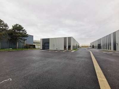Location Locaux d'activités - Entrepôts à Saint-Martin-sur-le-Pré