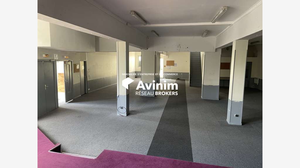 Local d'activité 537m² à louer St-Maur-des-Fossés