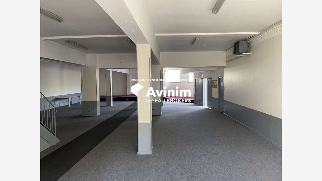 Local d'activité 537m² à louer St-Maur-des-Fossés