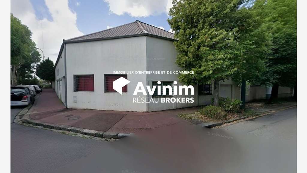 Local d'activité 537m² à louer St-Maur-des-Fossés