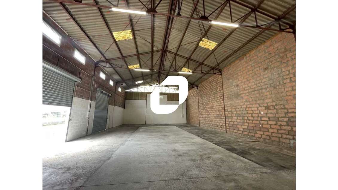 Idéalement situé sur la commune de Saint Médard-en