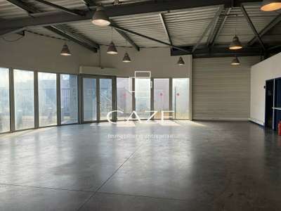 Loue 441m² + stockage extérieur 2 000m² Gironde