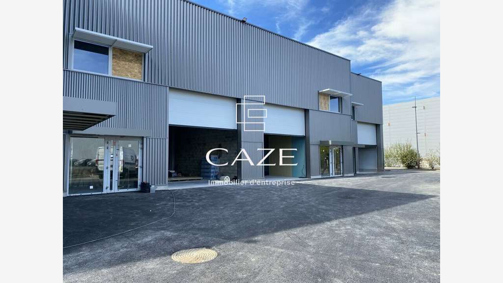 LOCAUX D'ACTIVITE A LOUER - ST MEDARD EN JALLES