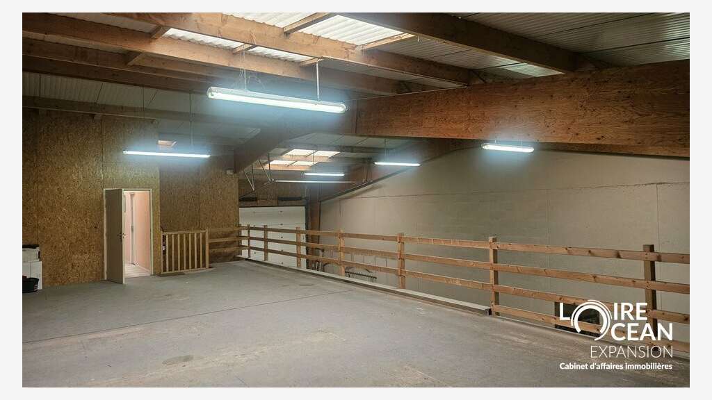 SAINT MICHEL CHEF CHEF - LOCAL D'ACTIVITE -