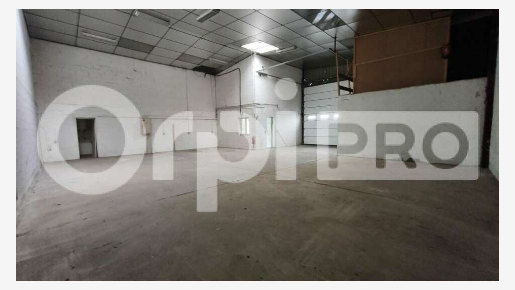 A louer local d'activité 319m² St-Michel-sur-Orge
