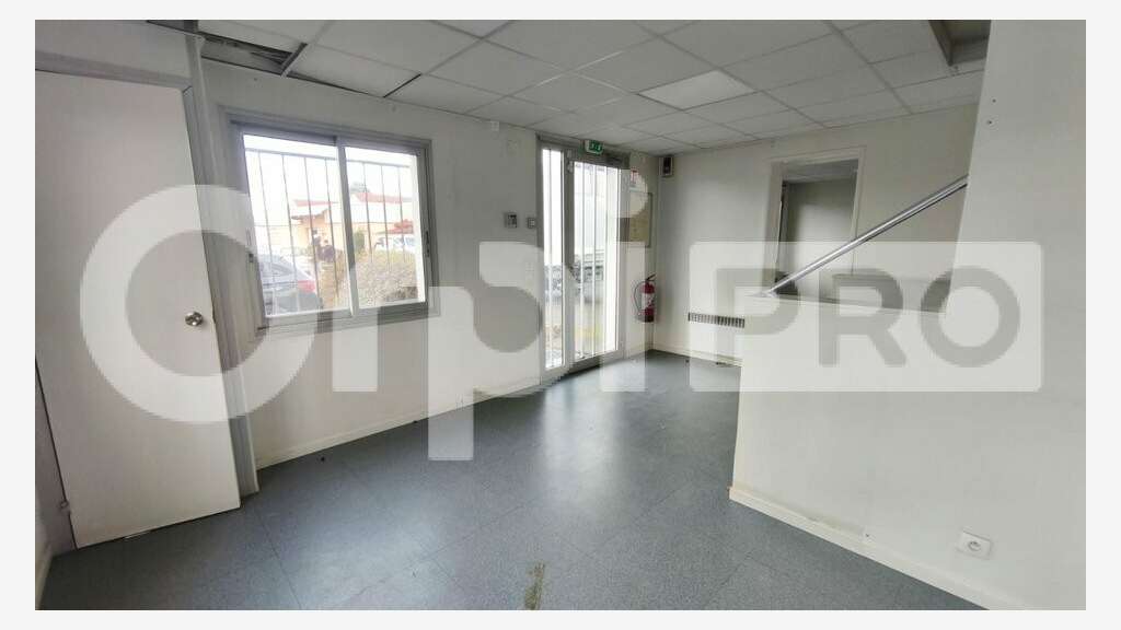 A louer local d'activité 319m² St-Michel-sur-Orge