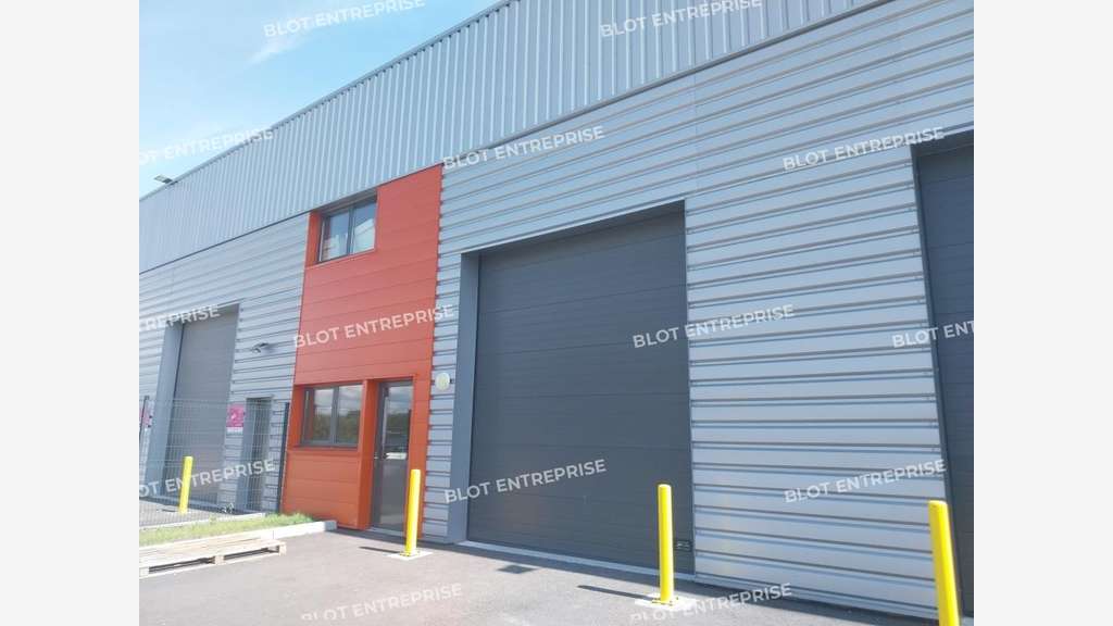A louer locaux d'activités 145m² à Saint-Nazaire
