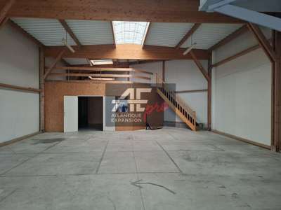 A louer local d'activité 260m² à Saint Nazaire