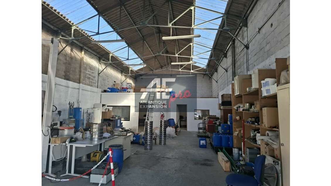 A louer local d'activité 175m² à Saint-Nazaire