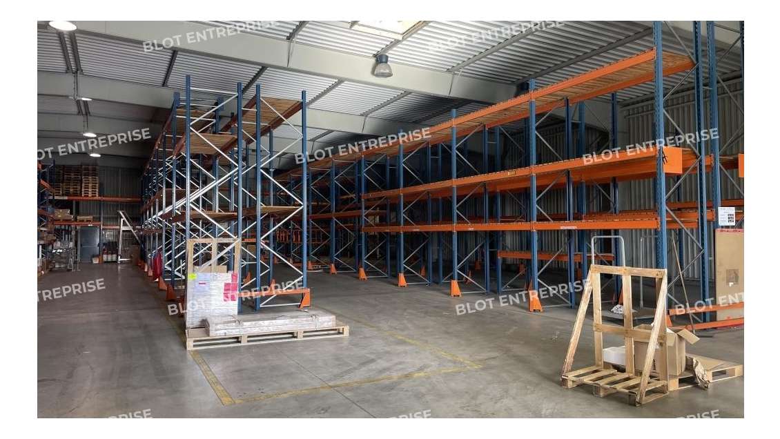A louer locaux d'activités 660m² Saint-Nazaire