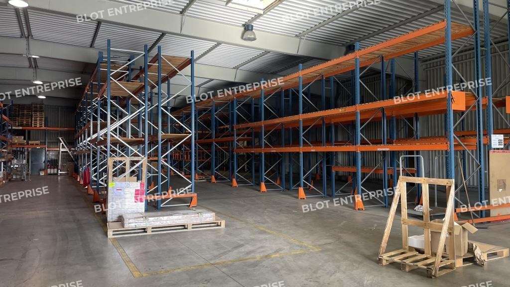 A louer locaux d'activités 660m² Saint-Nazaire