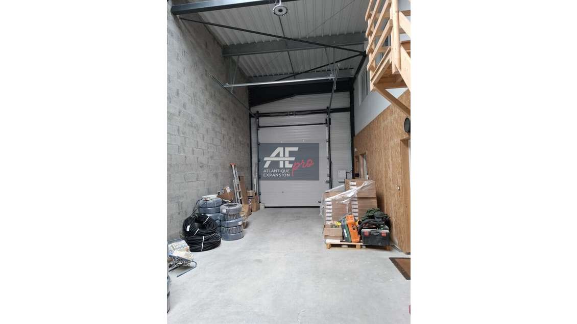 44 - SAINT-NAZAIRE - LOCAL D'ACTIVITE - ENTREPOT