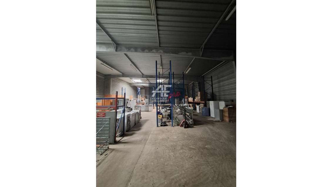44 - SAINT-NAZAIRE - LOCAL D'ACTIVITE - ENTREPOT