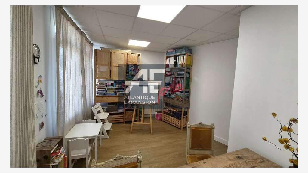 44 - SAINT NAZAIRE - BUREAUX à louer