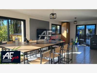 44 - SAINT NAZAIRE - MIXTE ACTIVITES-BUREAUX à 